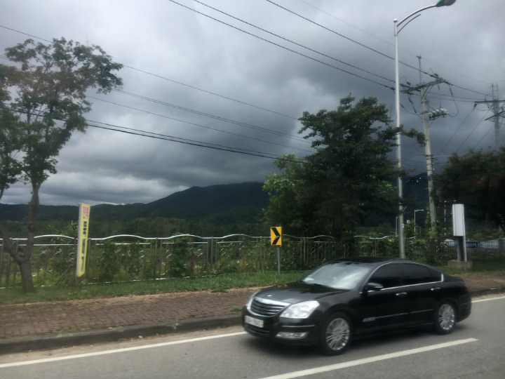 不知为什么雪岳山好黑,好像中毒了一样