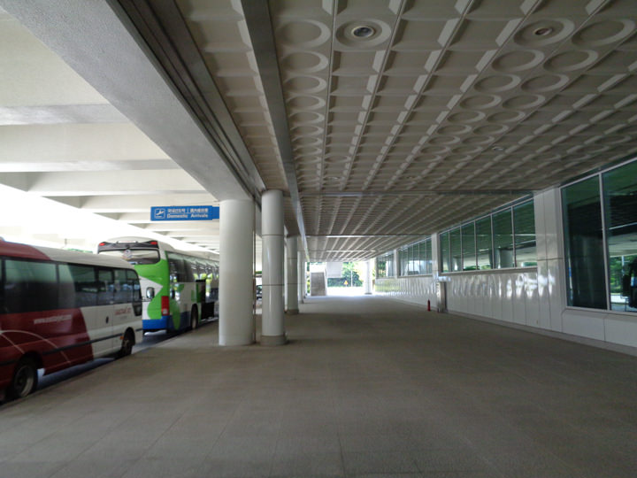 国内航线到达大厅(建筑外观)