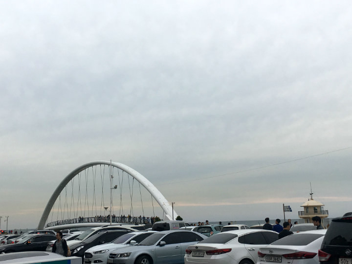 第一个就是这座大桥啦