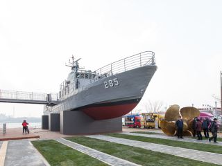 海军体验型设施“首尔舰公园(Seoul Battleship Park)”