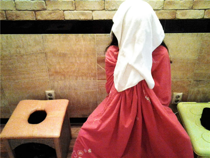 过程中蒸气会越来越热
体内发出很多汗水
非常舒服