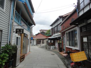 处处都有外文标记