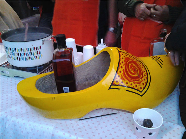 超大荷兰木屐想穿穿看吗?