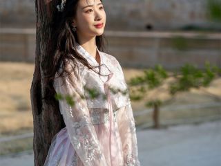 ※照片提供：“gigibebe”韩服