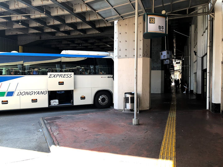 放大件行李的侧备箱