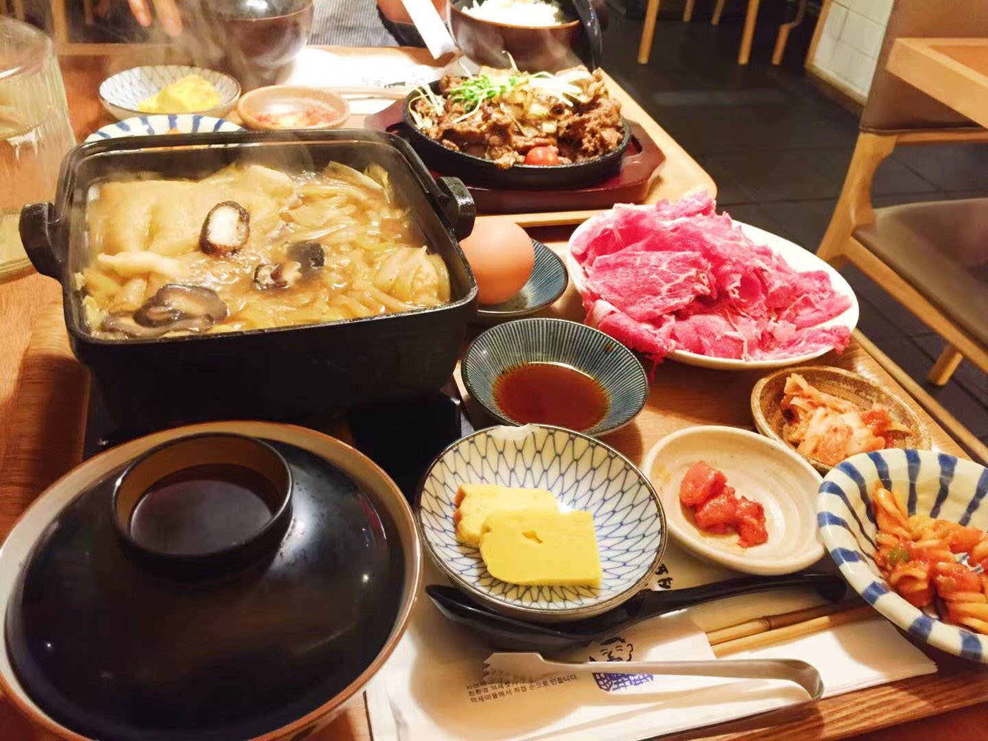 牛肉涮汤锅的全貌