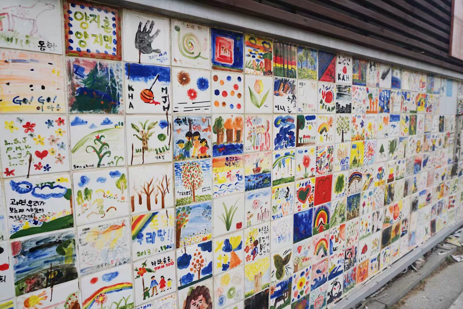 风格各异的手工壁画