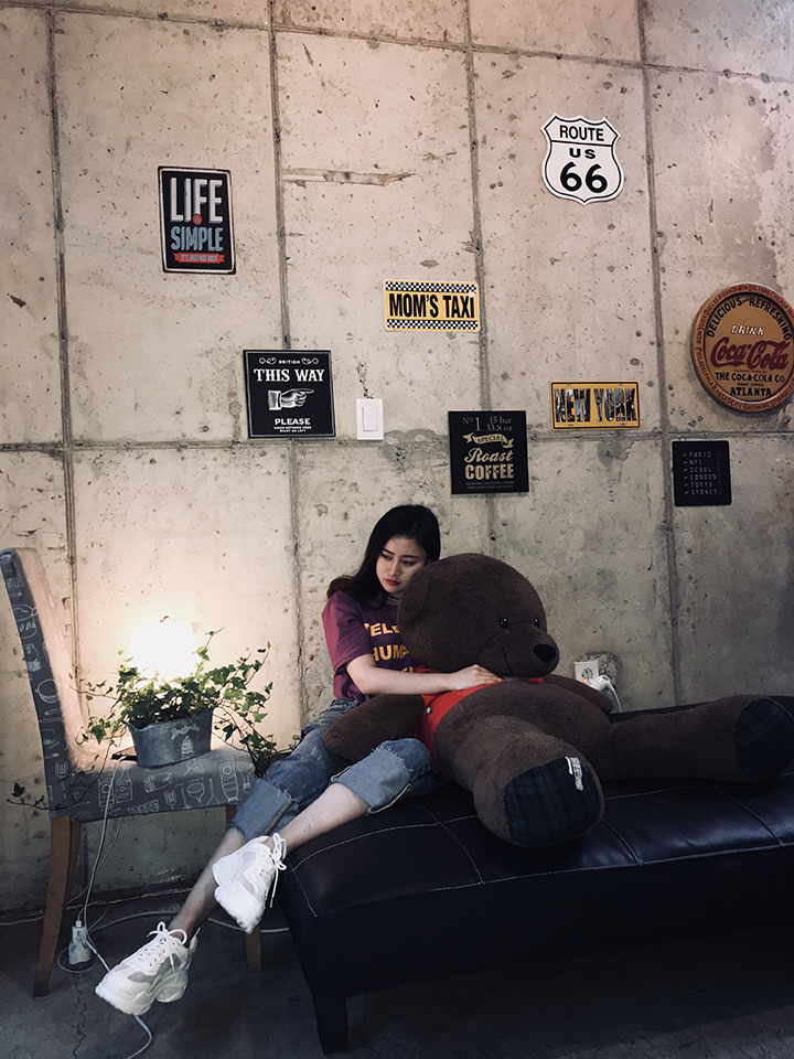 咖啡馆里的大熊