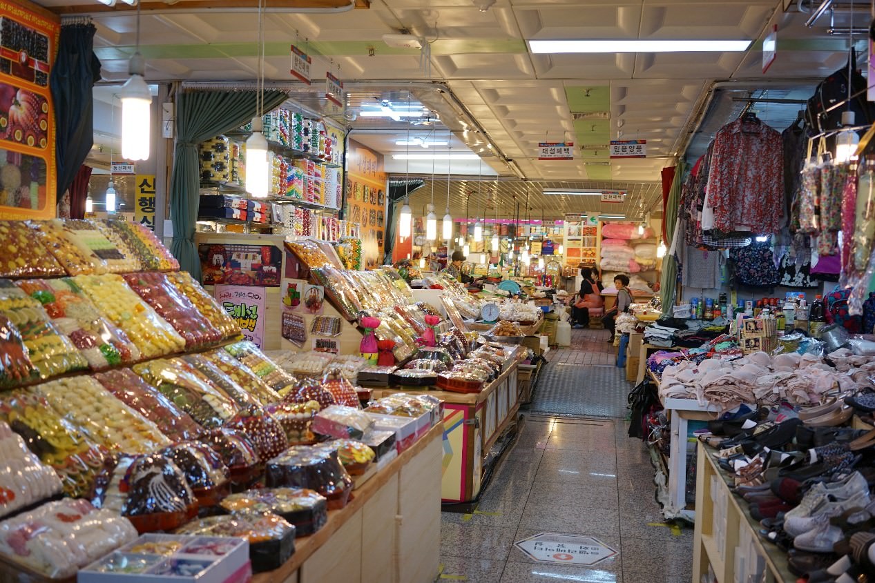 釜山周末游--车展~傍晚的海边~釜山市场