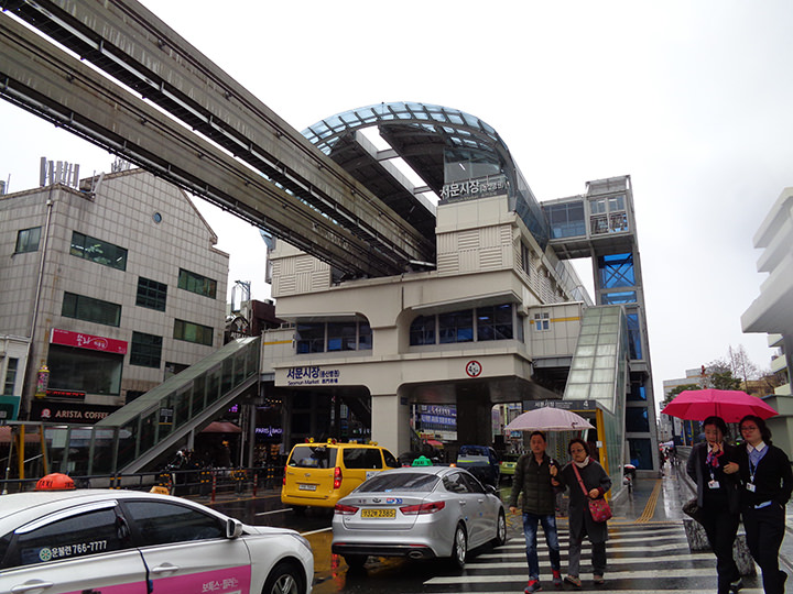 3号线是单轨铁路