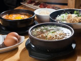 来自全州的豆芽汤饭店“全州现代屋”