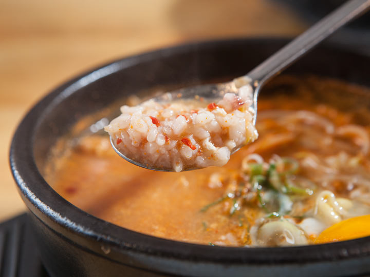 全州现代屋 新沙林荫道店_韩国美食_韩国旅游网-韩巢网