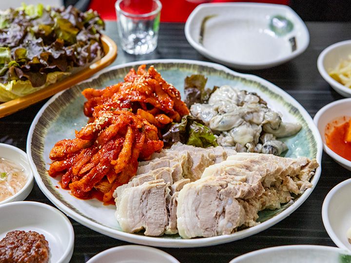 菜包肉、牡蛎、泡菜