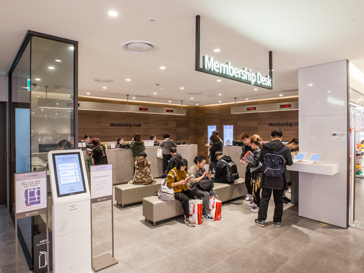 10层 会员服务台