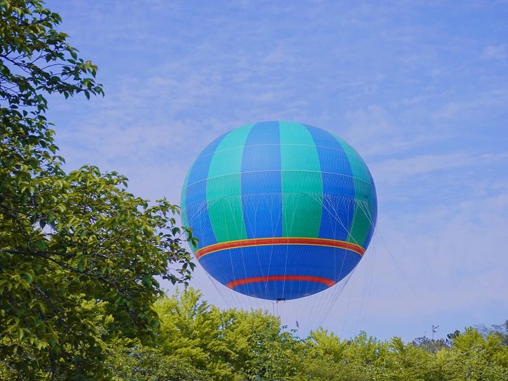是不是很想坐上去一览普门湖美景呀