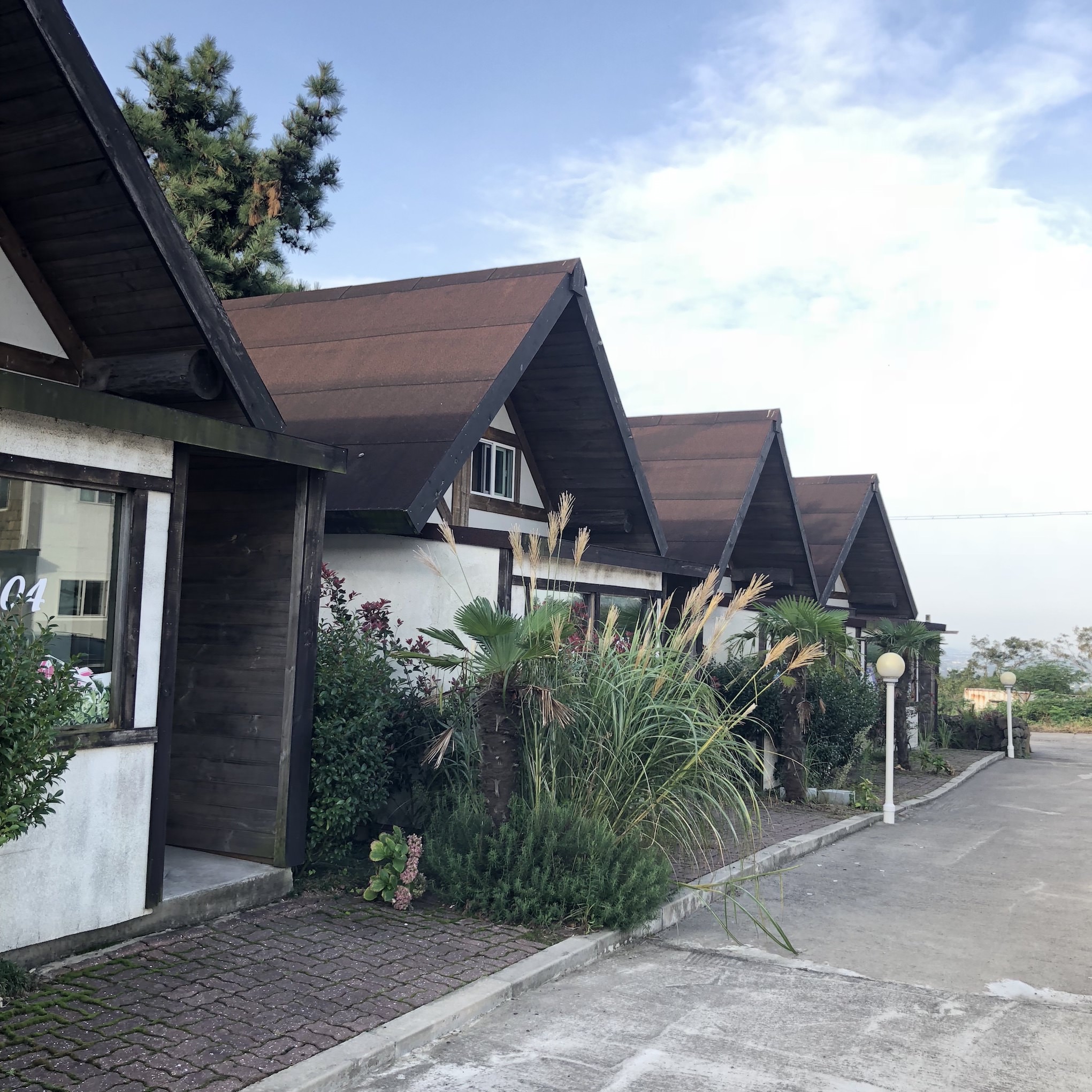 提前预定的民宿小木屋