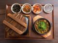 “石锅排骨饭定食”