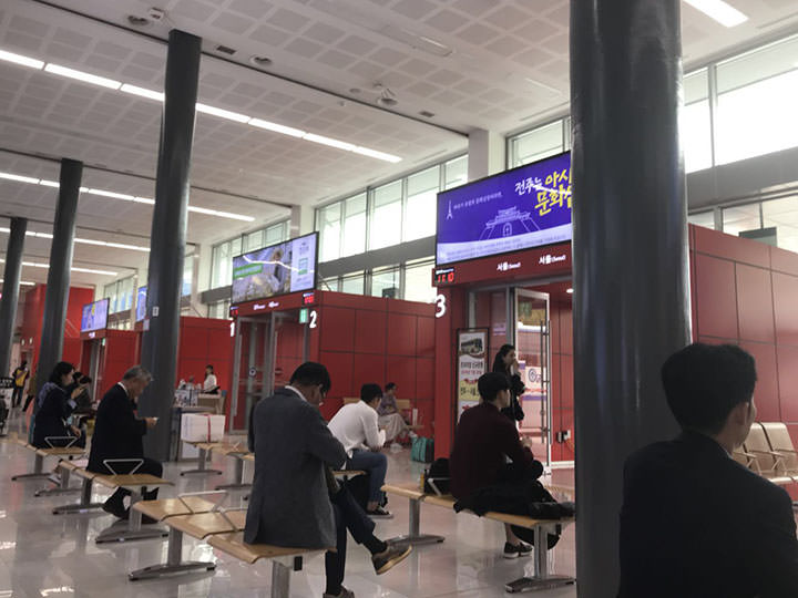 全州大巴站内部