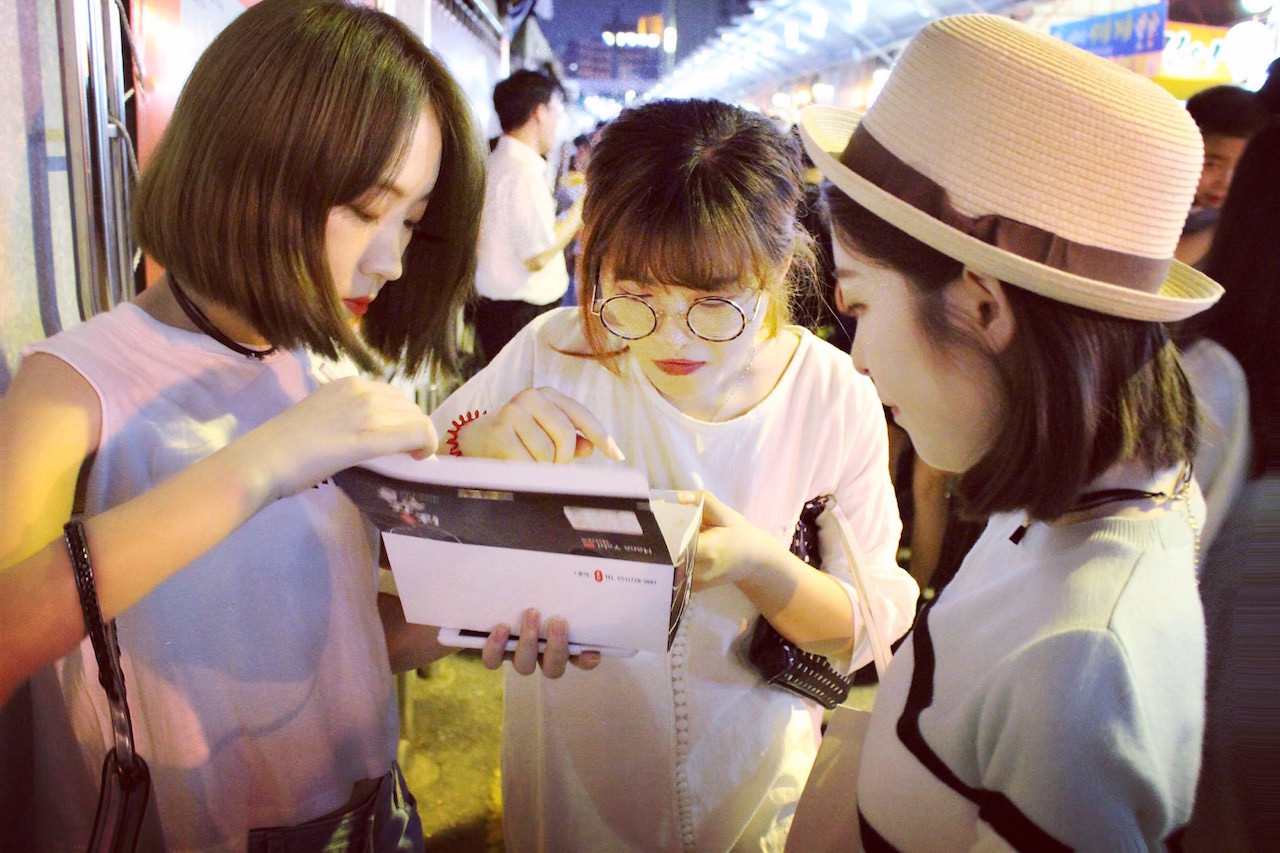 吃货们已经迫不及待了