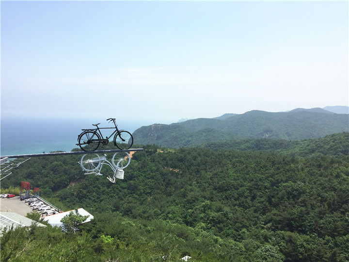 这里往下可望山景超美