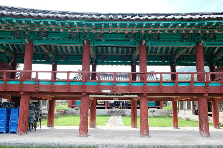 第一次来到书堂。