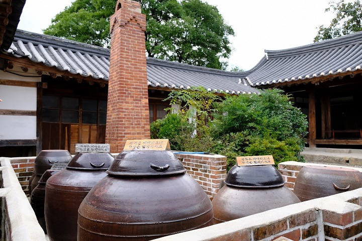 这富人家的酒应该也是上等酒吧,清醇甘甜~