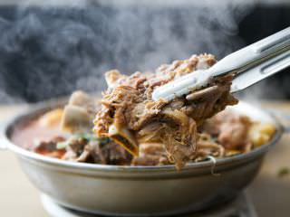 吃起来大快朵颐的脊骨肉