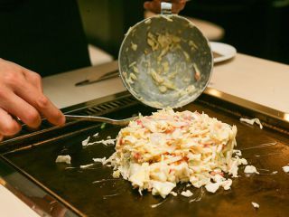 职员亲自为您铁板烧烤