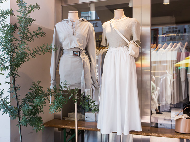 A Comma 韩国购物 韩国旅游网 韩巢网