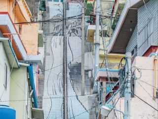 与剧中主人公居住的房子相似的“180”阶梯</br>※照片提供: 釜山市釜山镇区厅文化观光科