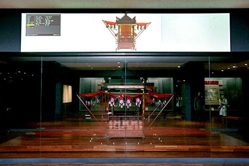 王室用具展示(步辇)