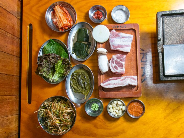 马厩鲜肉永登浦站店照片 韩国美食 韩国旅游网 韩巢网 马厩鲜肉永登浦站店照片 韩国美食 韩国旅游网 韩巢网