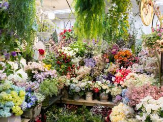 栩栩如生的假花