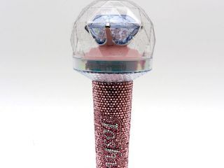 克拉棒(SEVENTEEN应援棒)</br>※照片提供：Glowe