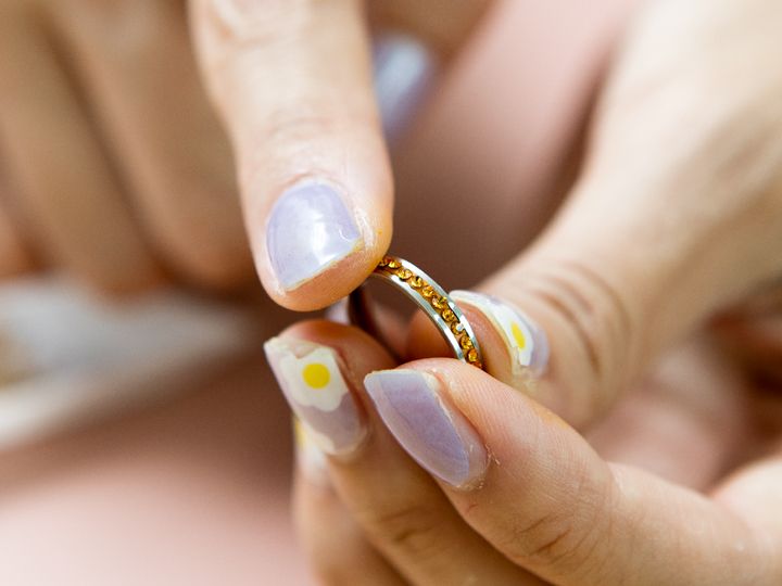 5. 用手按压做最后检查