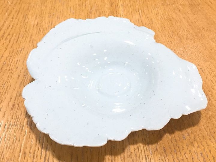 V(金泰亨)制作的陶艺品※照片提供:吉祥陶艺