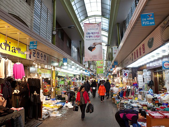 可以享受美食的望远&世界杯市场
站点编号:16