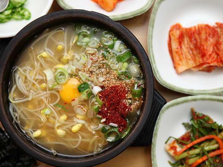 汤饭
适合当醒酒汤,暖胃充电
100g:48kcal / 1人份:240kcal