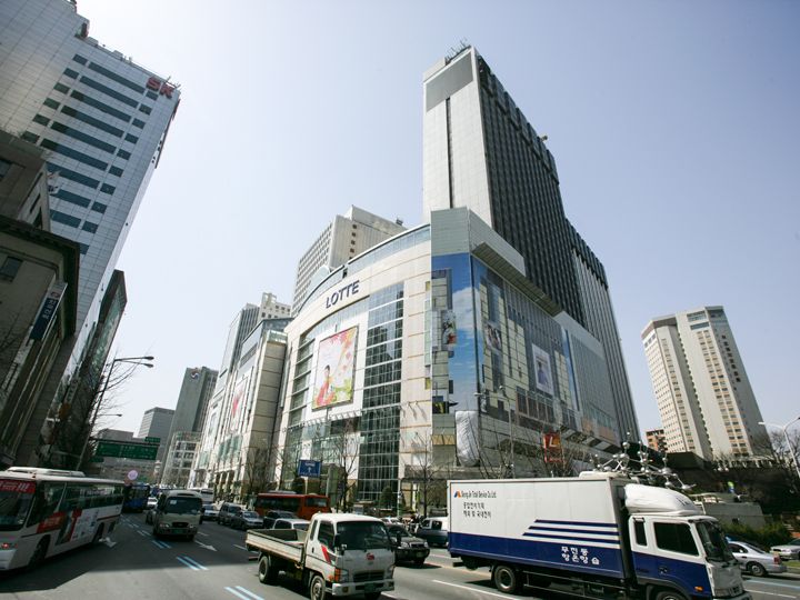 乐天百货、免税店