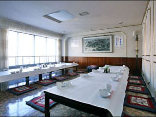 提供团体聚餐服务