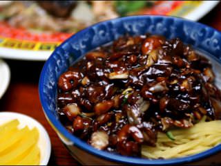 韩式特色炸酱面