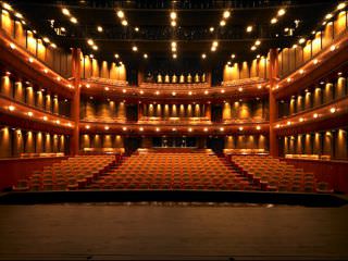 有包厢坐席的明洞艺术剧场