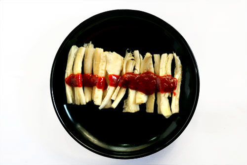 用桔梗的根烹煮做成的小菜