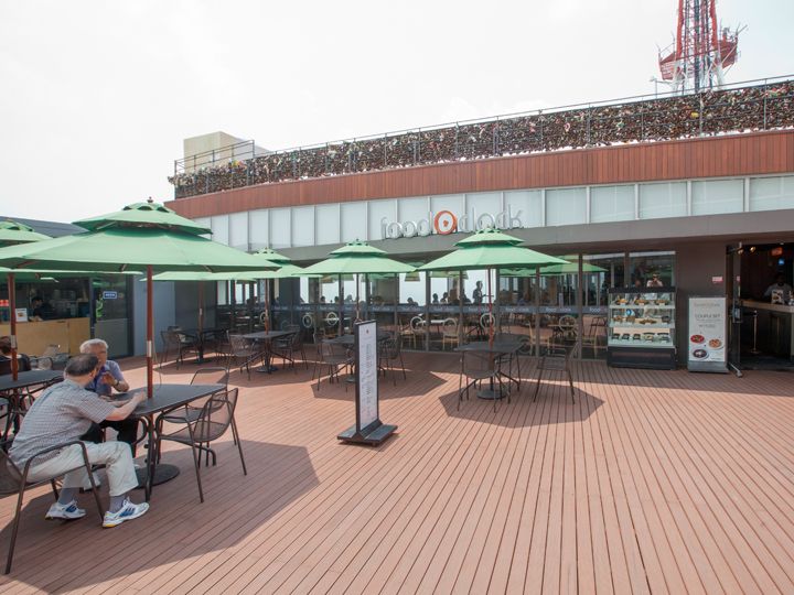 N首尔塔1层
餐厅、咖啡厅
内设露天咖啡厅的汉堡店。