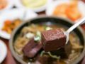 牛血汤饭和小菜
