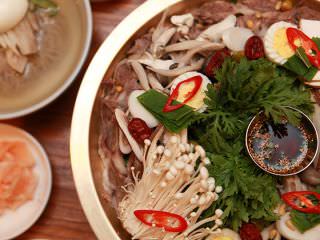 《米其林指南》推荐的朝鲜美食店“南浦面屋 ”