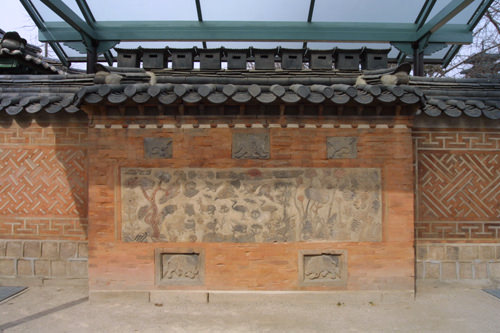 景福宫•慈庆殿的集合烟囱(宝物 第810)