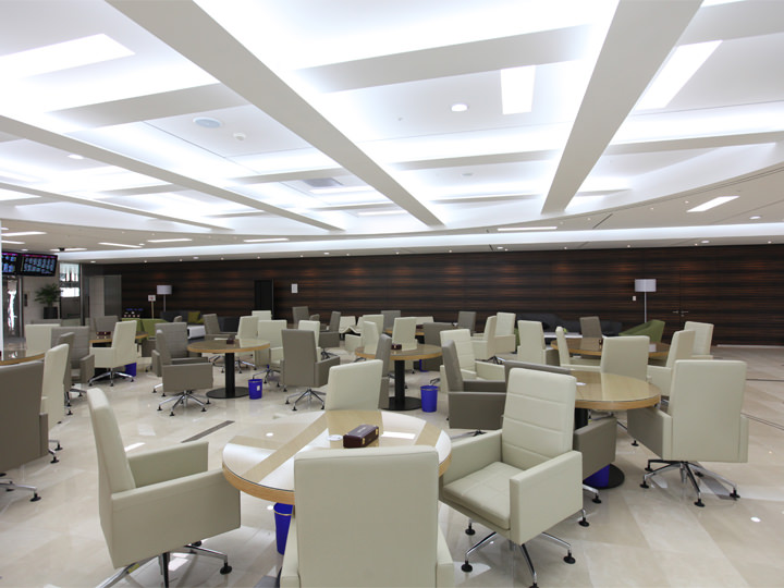 飞马休息室(6层)
※使用费40,000韩元,须当日用现金支付。非会员用户则须提前4周预订(010-7999-3234,韩语)