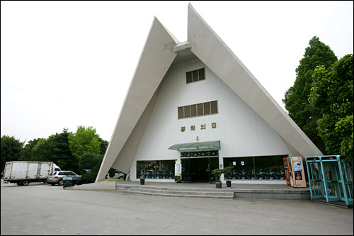 国立首尔显忠院