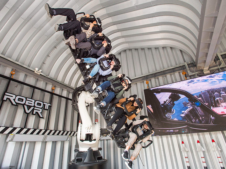 机器人 VR:如同在眼前的逼真感
位置:美洲冒险